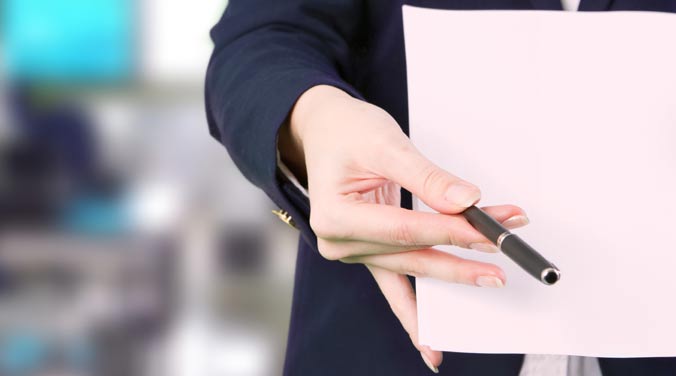 ¿Qué diferencias existen entre contrato civil y comercial?