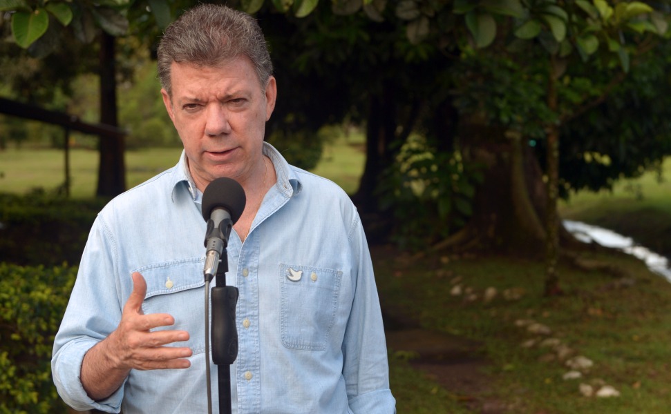 Santos exige al ELN dejar el secuestro para iniciar proceso de paz