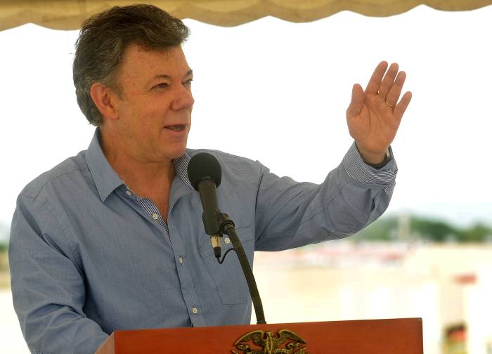 Santos solicita a la canciller conciliar acuerdo con Nicaragua
