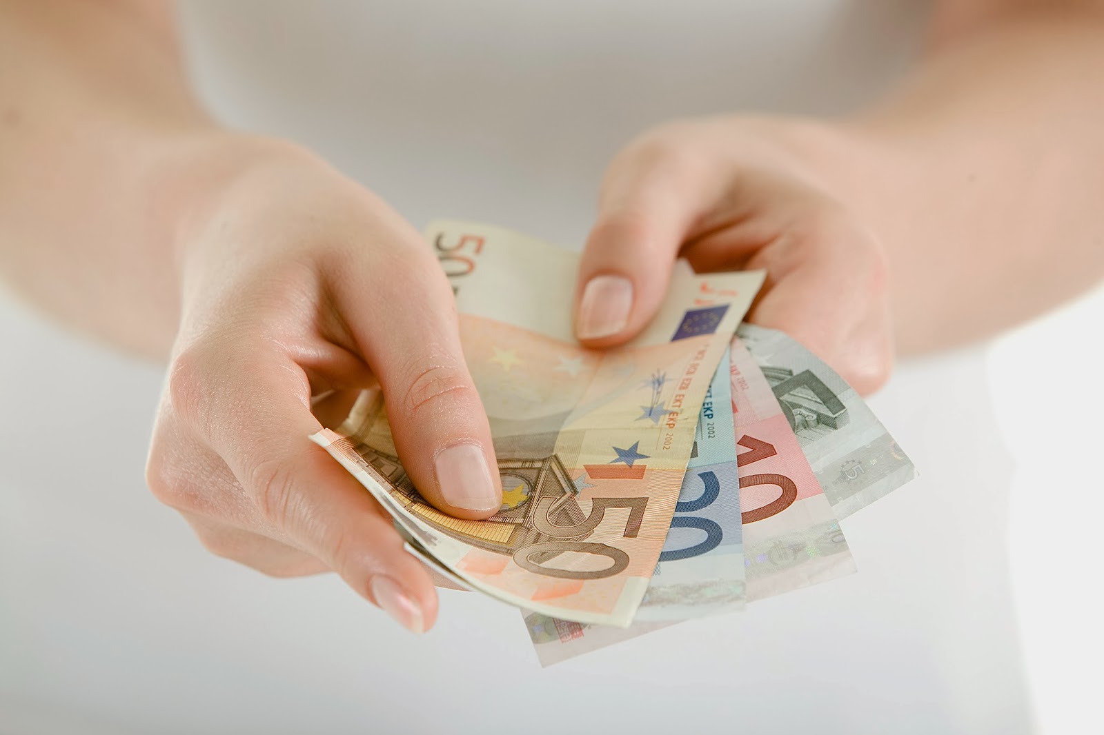 Características del contrato de préstamo con garantía prendaria