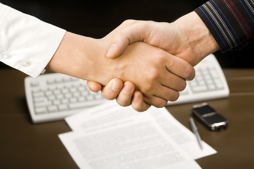Aspectos que se deben considerar al firmar un contrato