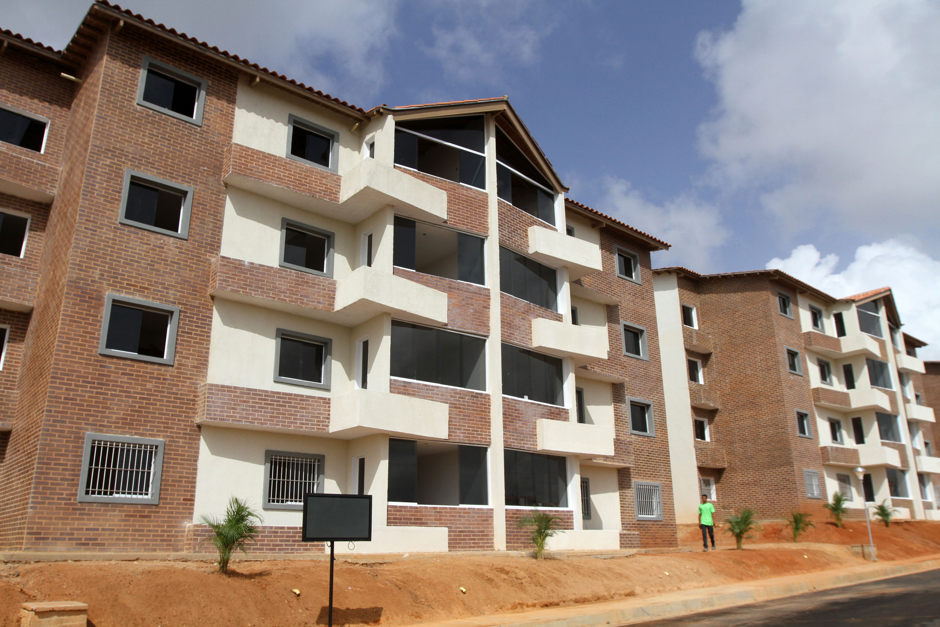Derecho de petición por una vivienda digna en Colombia