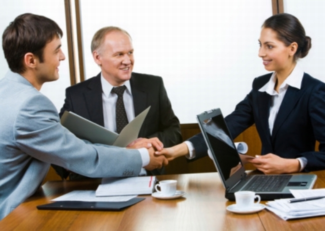 ¿En qué consiste un contrato de prestación de servicios profesionales?