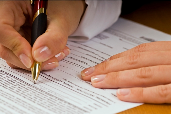 ¿Qué elementos se requieren para la formación del contrato de mandato?