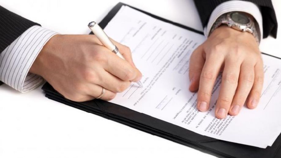 ¿Quiénes pueden intervenir en un contrato de cuentas en participación?